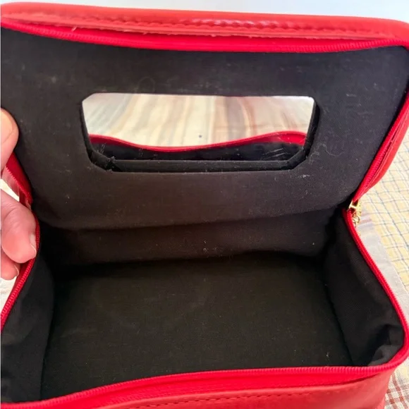 Vintage Coach Chubby Cosmetic/Travel Case - Red (#6925) - Picture 10 of 10